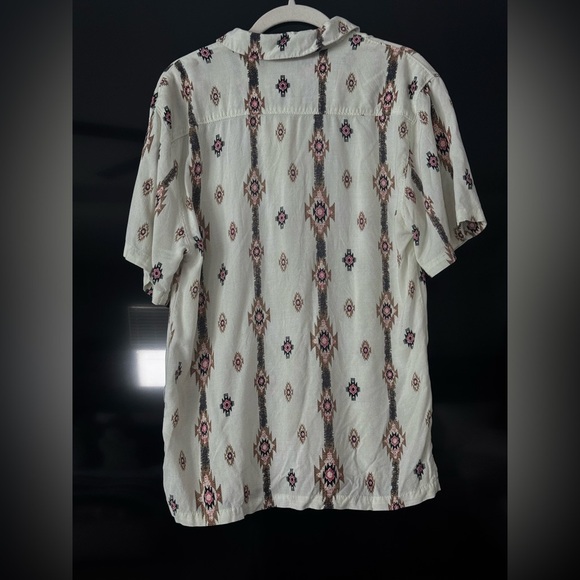 No Boundaries Southwestern Aztec Print Button Up Short Sleeve Shirt Size S - Picture 5 of 5